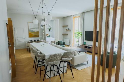 Apt 2BDR 4P - Arc de Triomphe Champs-Élysées