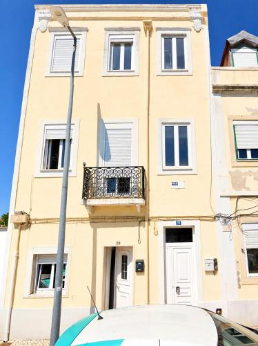 Apartment in Lisbon's Lively City Centre