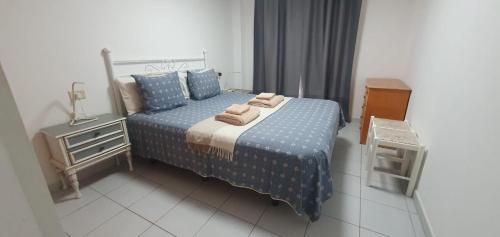 Alquilaencanarias-Medano Galte, terrace and beach