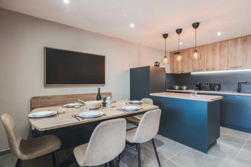 Chamonix 7p flat with balcony & parking