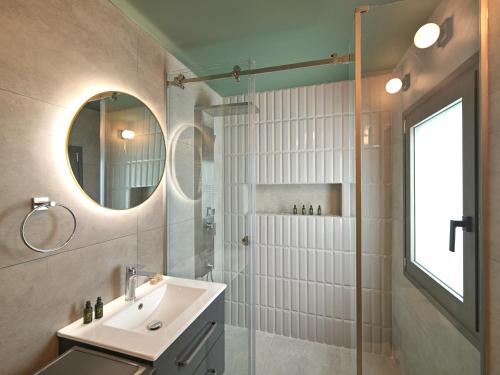 Omian Sapphire Residence Group Stay & Rooftop