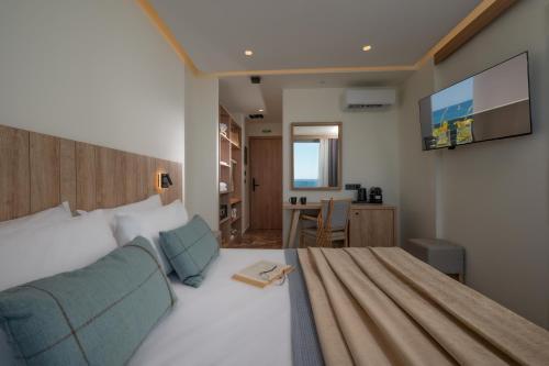 San Marine Beach Hotel, Heart of Chersonissos, Steps from the Sea