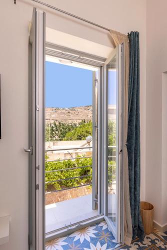 Ohana Suites, Cozy Apt near Miaouli Square