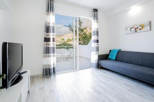 480 A Island Village with terrace, view and wifi