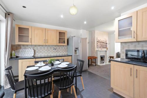 Cosy 5 bedroom Birmingham photo 31