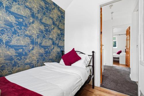 Cosy 5 bedroom Birmingham photo 23
