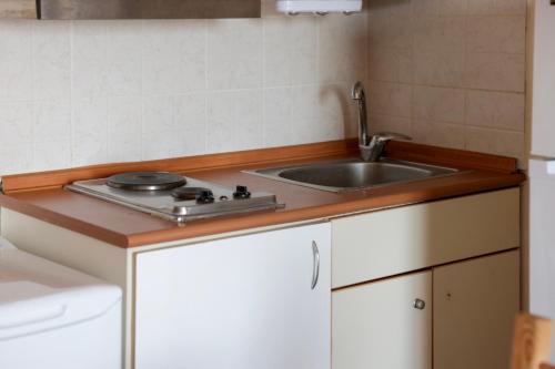 Elia mini suite E8