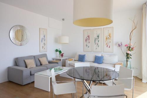 San Pablo Deluxe Suite by Valcambre