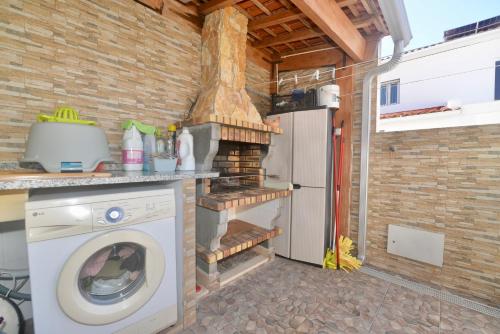 Peaceful Patio & BBQ House-Nazare