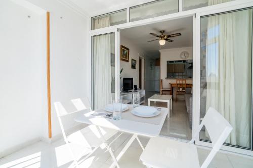 Cubo's Manuel Apartment & Pool