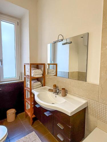 Rome Boutique Apartment - 2 steps from subway