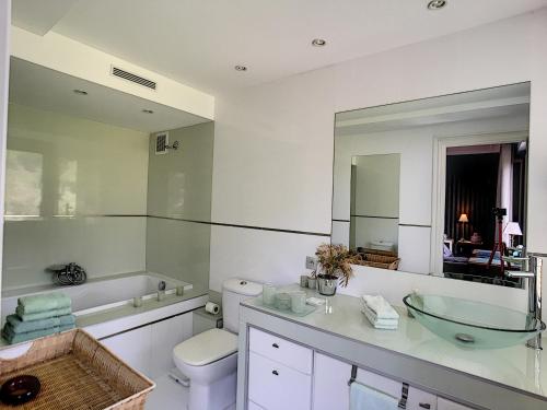 FRGK "Semiramis Prestige vue mer & piscine"