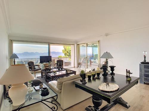 FRGK "Semiramis Prestige vue mer & piscine"