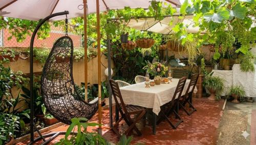 In the heart of Rome with garden and Jacuzzi