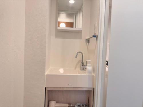 ATHENA COURT Hostel -MT0586