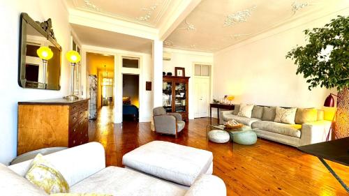 São Paulo Portuguese Family Home