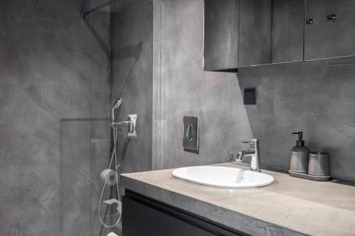 Modern apartment at Kolonaki