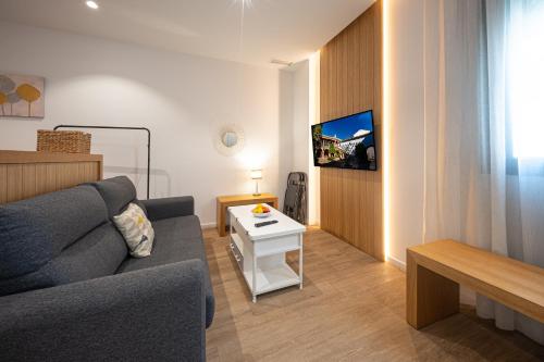 Geysotur Caballero Homes Puente Romano