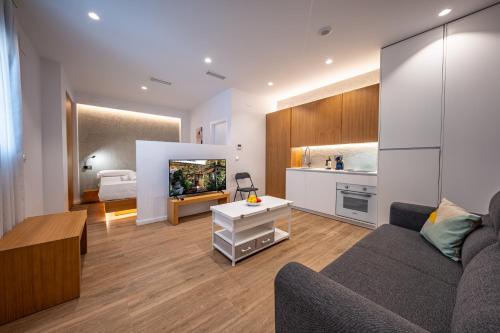 Geysotur Caballero Homes Puente Romano