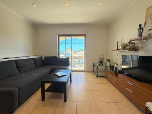 Lobo Apartment