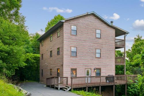 Tennessee Lodge photo 3