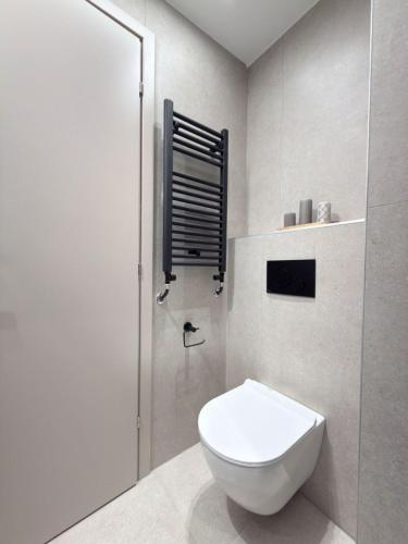 Stylish City 2BR Apartment - Ad Residences
