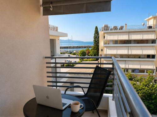 Helson Blu Marina Apartment with Side Sea View