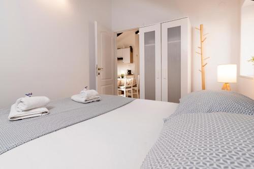Sugar Suite,Self Check In,Split City Center!!