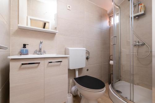 Sugar Suite,Self Check In,Split City Center!!