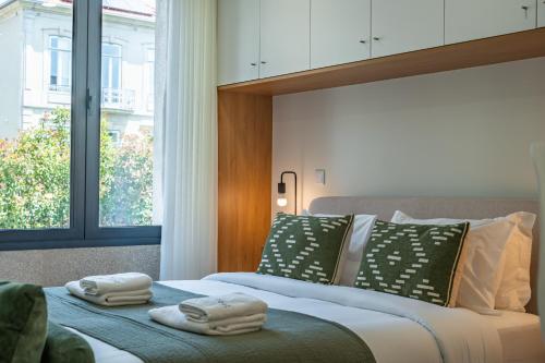 Oporto Firmeza Premium Studio & Design