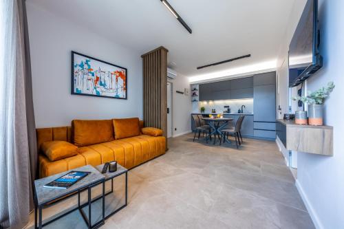 Apartment King