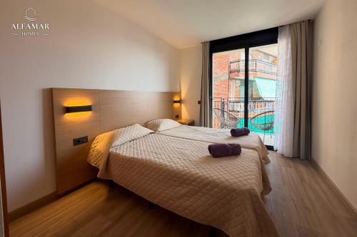 Kuala Suite - Modern Apartment with Pool & Parking