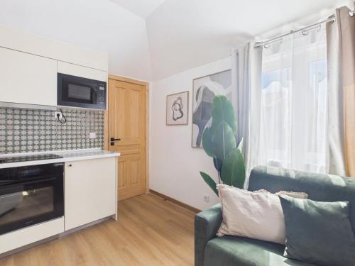 New 2BR, 2 En-Suites w/ A/C – Príncipe Real | By Airnest