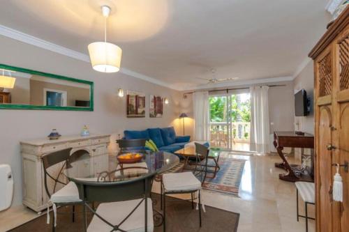 Beach Access Apt in Playa Real Pool Terrace - Pass the Keys