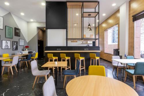 voco Madrid - Las Tablas by IHG photo 56
