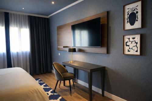 voco Madrid - Las Tablas by IHG photo 63