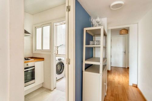The Collection Barcelona - Bright 4BD with terrace near Arc de Triomf