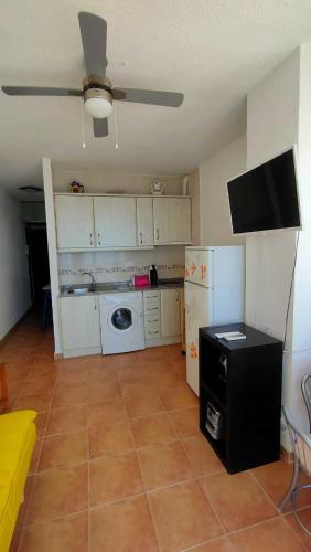 Precioso apartamento 1ra Linea piscina y parking