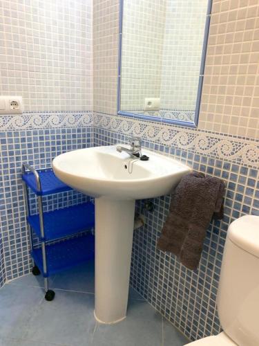 Precioso apartamento 1ra Linea piscina y parking