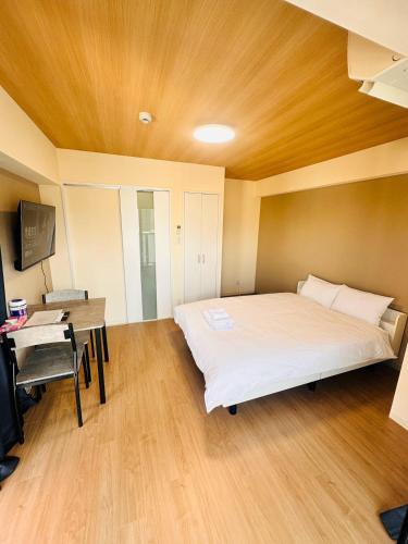 R SQUARE Nipponbashi Room No 903