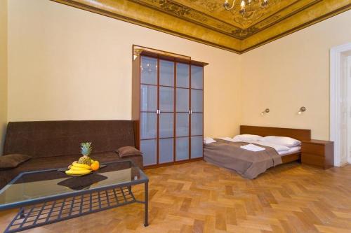 Letto o letti in una camera di Old Town - Dusni Apartments