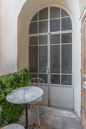 2P duplex studio in the heart of Lyon
