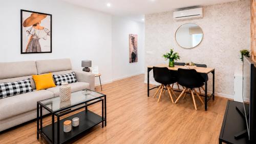 Valentina Home