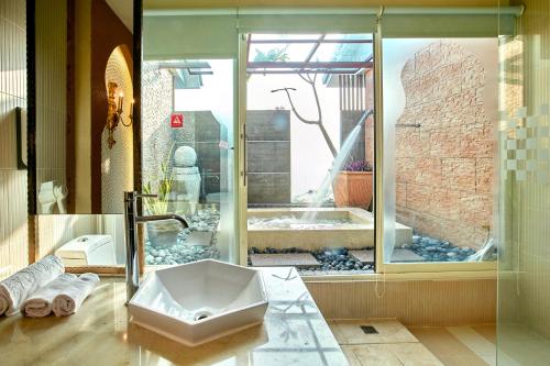 Ein Badezimmer in der Unterkunft Gold Motel