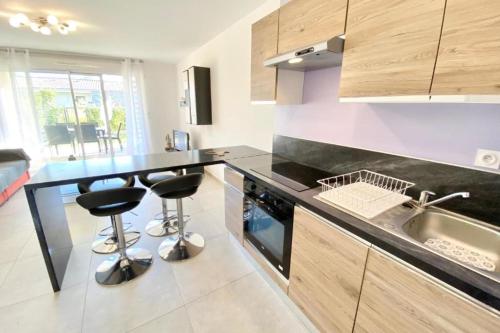 Beautiful apartment for 5 with swimming pool