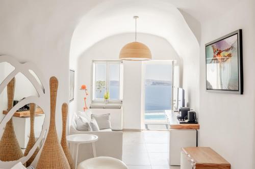 Mancave Sanctum Caldera Suites
