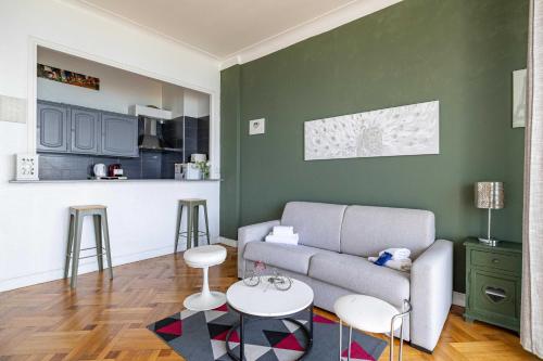 Charming Apartment a c 2P by the Seafront - Nice