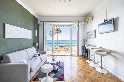 Charming Apartment a c 2P by the Seafront - Nice