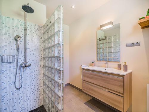 a bathroom with a sink and a shower at 3-Bed Villa with Pool, Puerto Pollença in Port de Pollensa