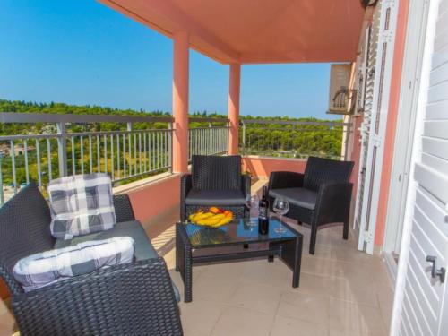 Apartments Grljusic - One Bedroom Apartment with Sea View 207